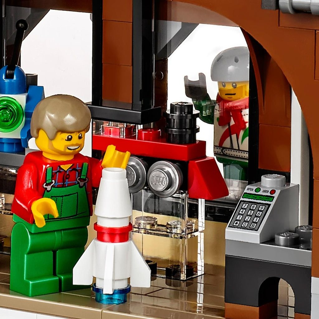 LEGO Creator Expert Winter Village Toy Shop - 10249