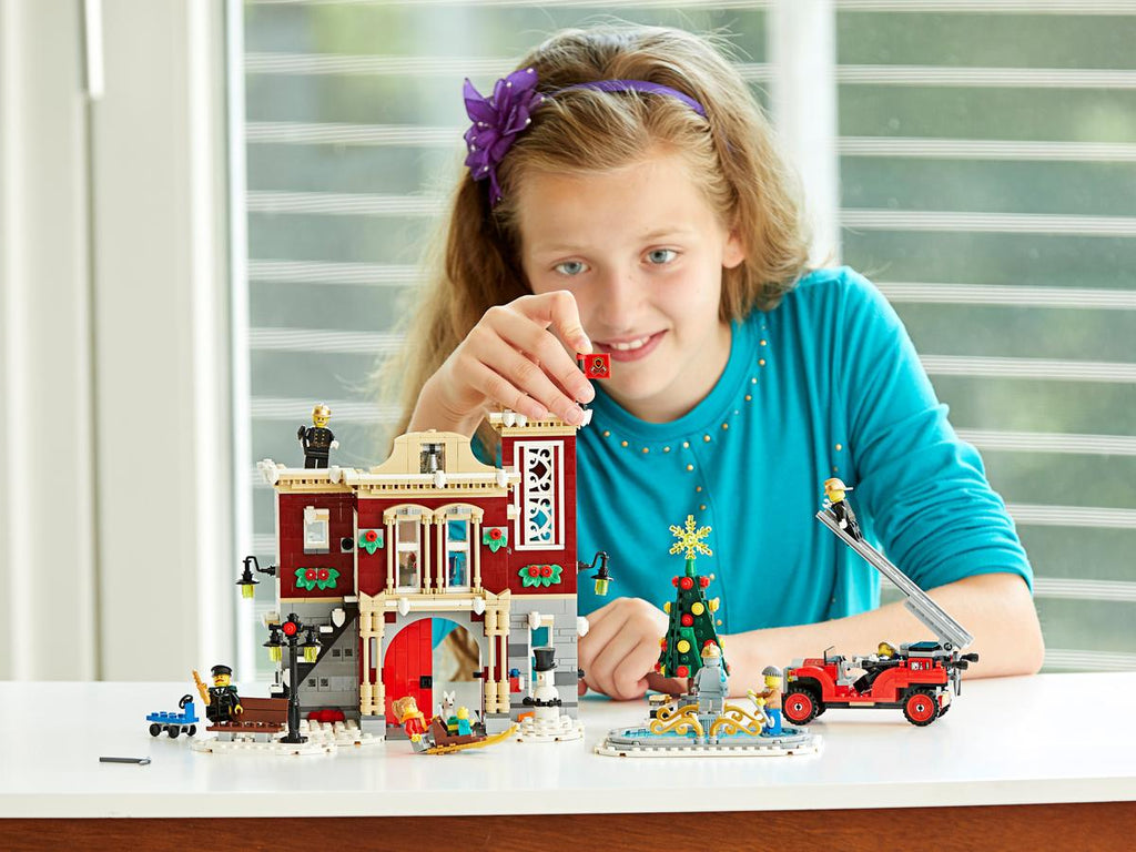 LEGO Creator Expert Brandweerkazerne in winterdorp - 10263