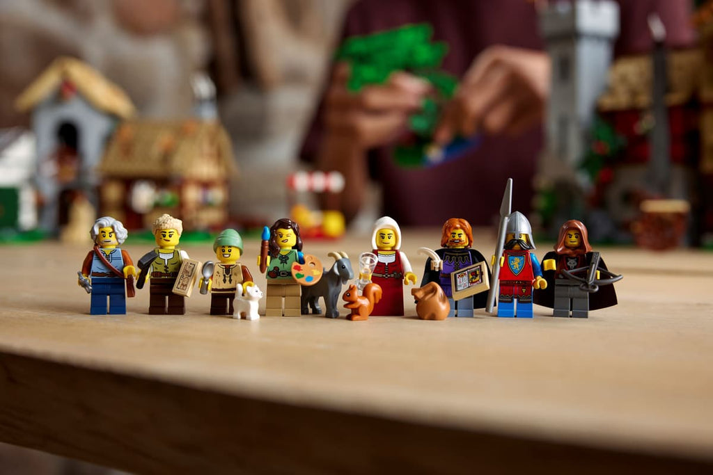 LEGO Icons Middeleeuws stadsplein - 10332