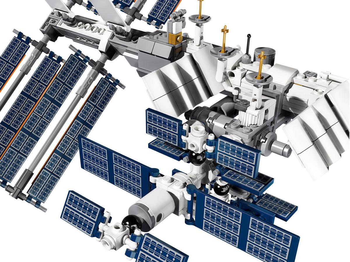 LEGO Ideas Internationaal ruimtestation - 21321