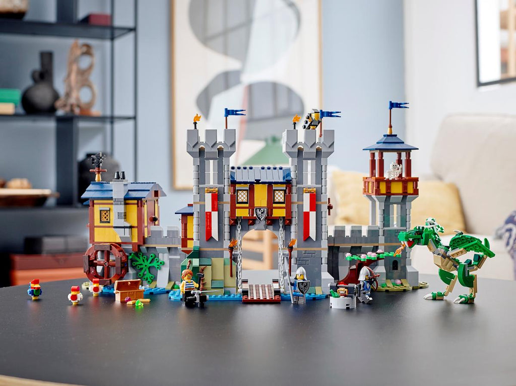 LEGO Creator 3-in-1 Middeleeuws Kasteel - 31120
