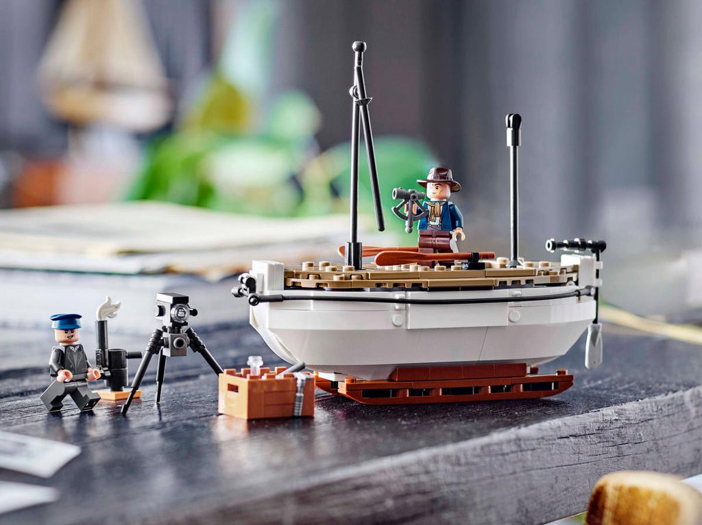 LEGO Icons Shackleton's Lifeboat - 40729