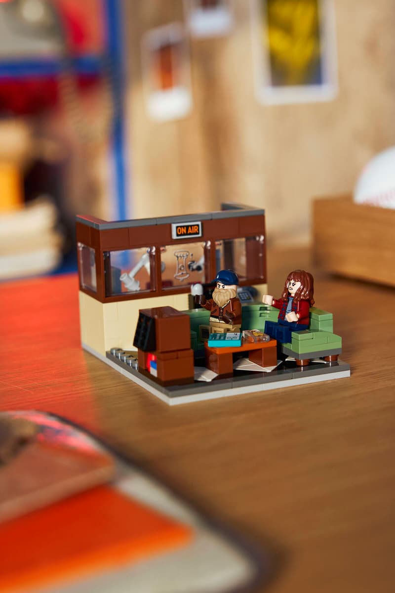 LEGO Stranger Things: WSQK radiostation - 40891