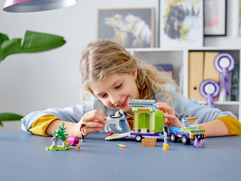 LEGO Friends Mia's Horse Trailer - 41371