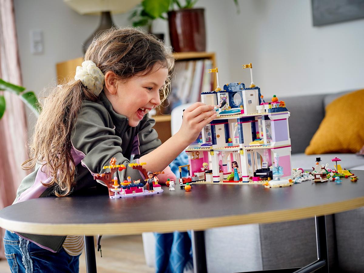 LEGO Friends Heartlake City Grand Hotel - 41684