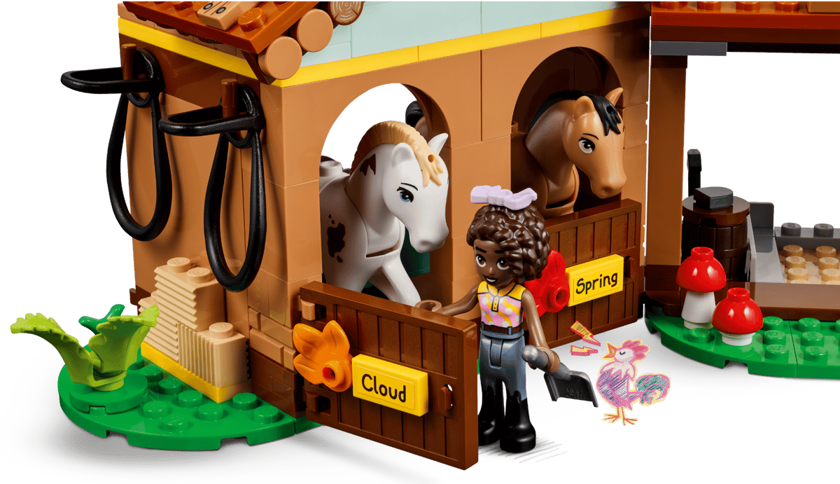 LEGO Friends Autumns paardenstal - 41745