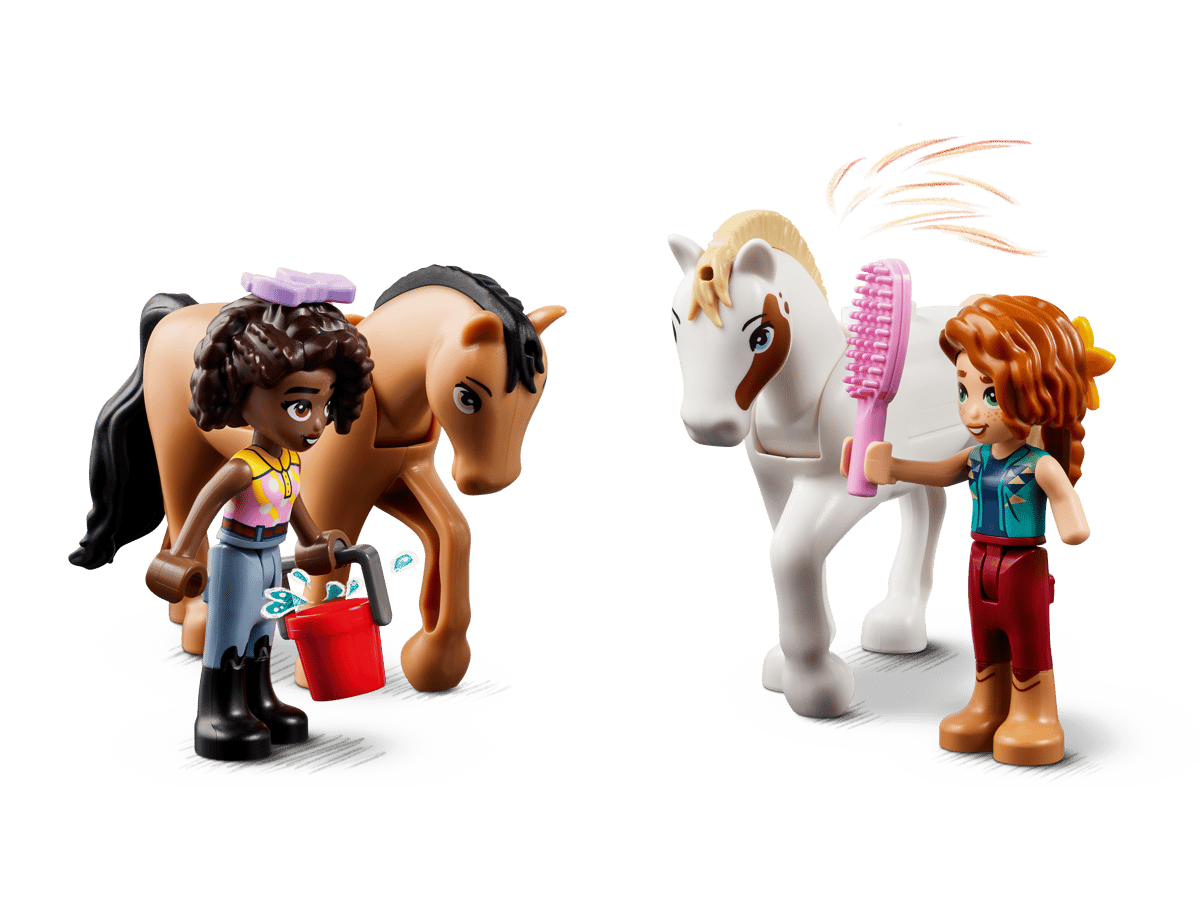 LEGO Friends Autumns paardenstal - 41745