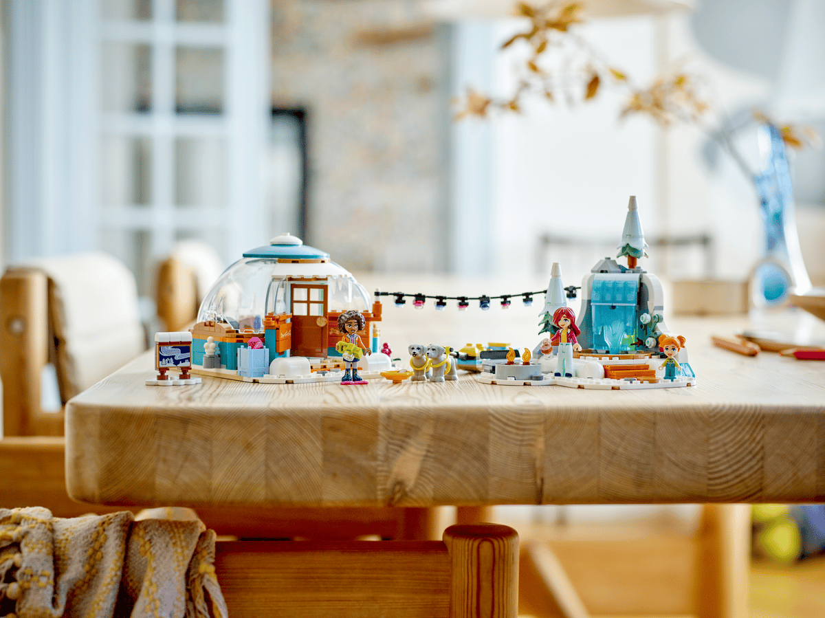 LEGO Friends Iglo vakantieavontuur - 41760