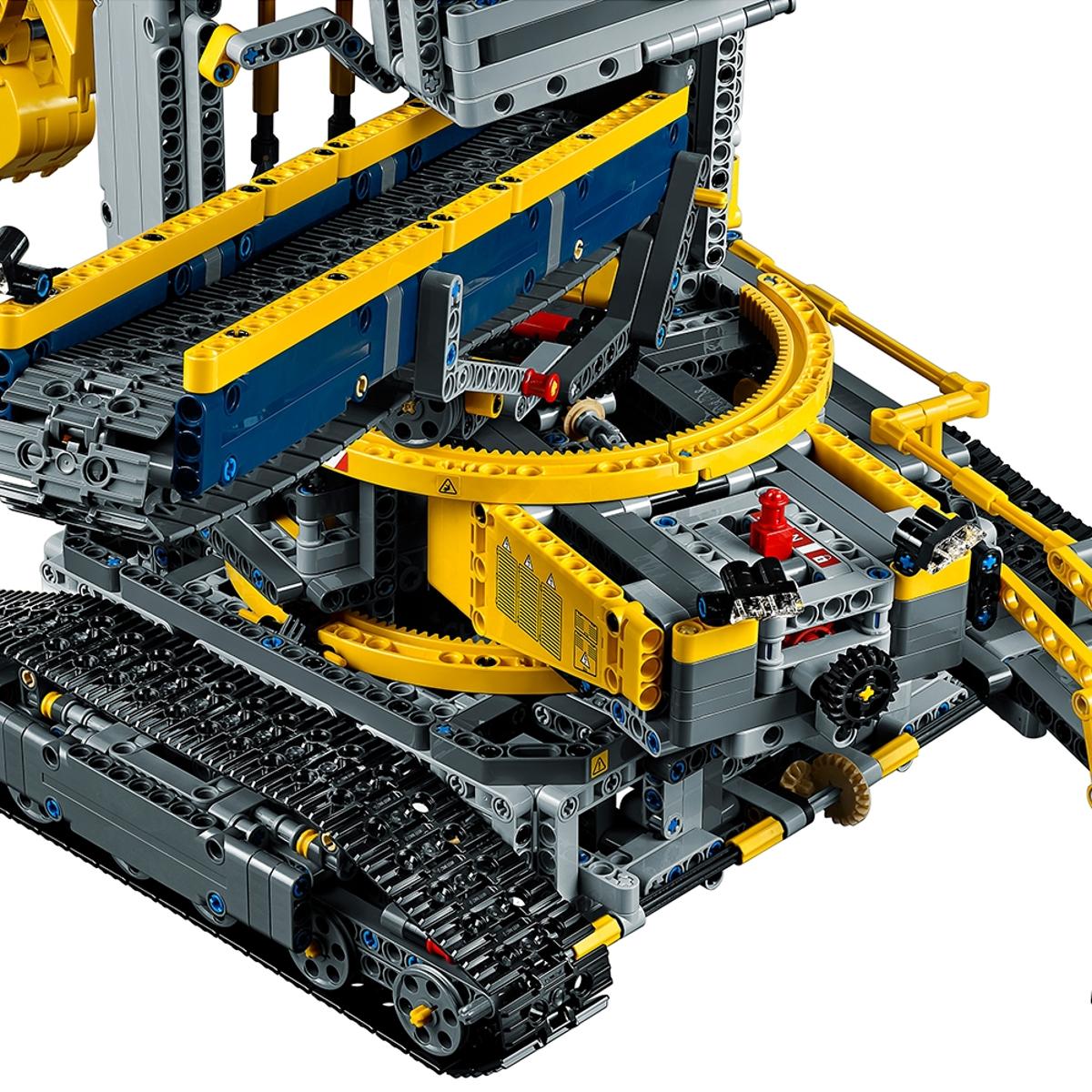 LEGO Technic Emmerwiel graafmachine - 42055