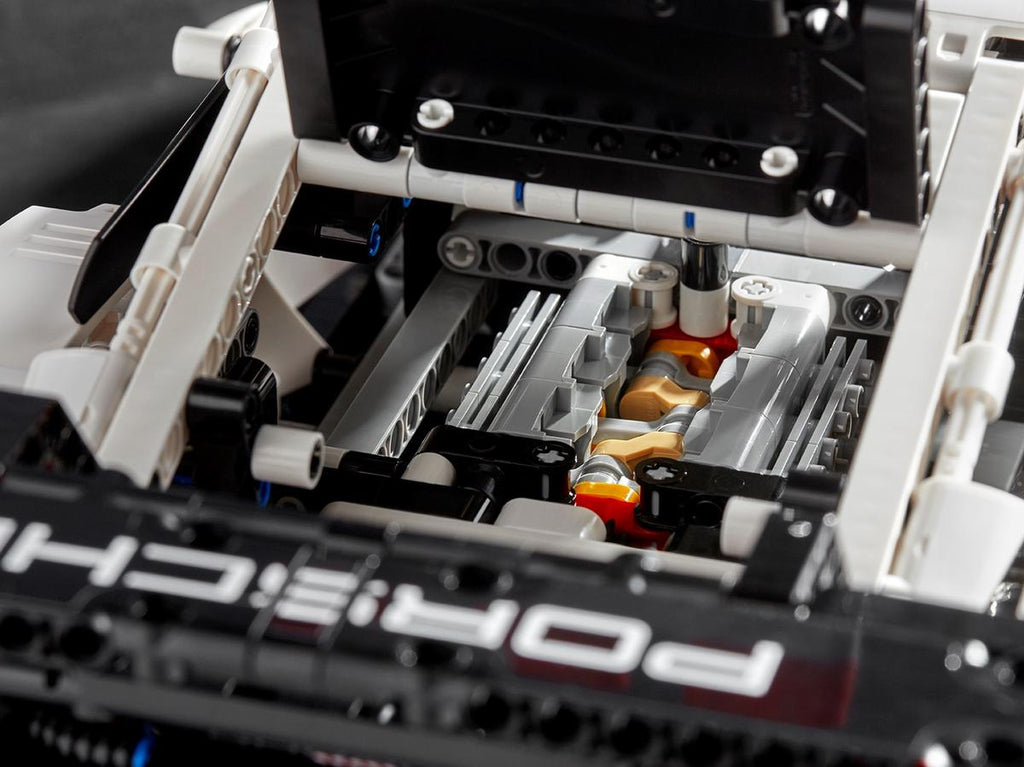 LEGO Technic Porsche 911 RSR - 42096