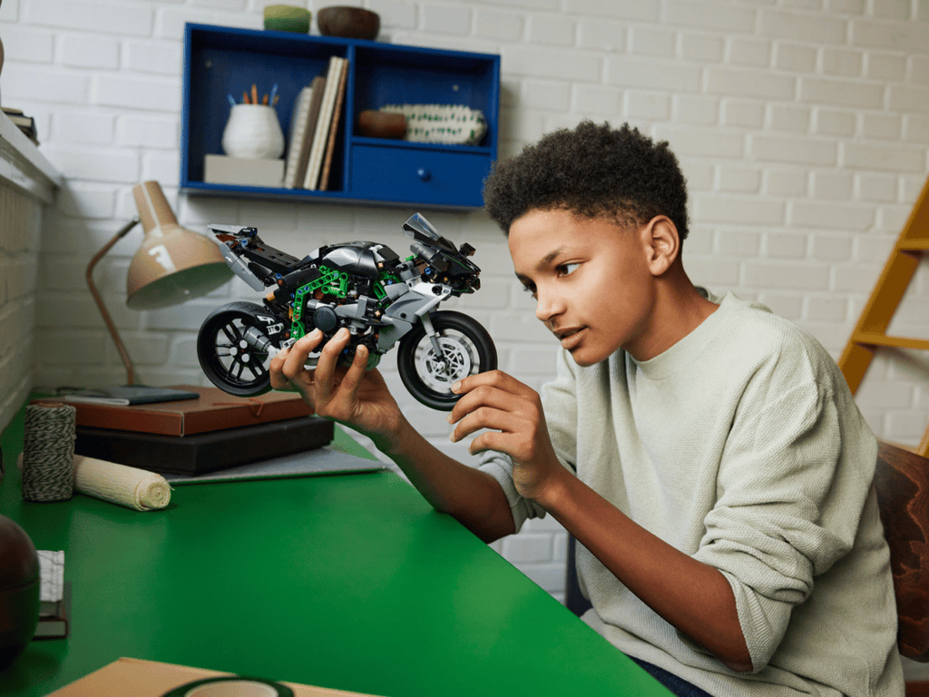 LEGO Technic Kawasaki Ninja H2R motor - 42170