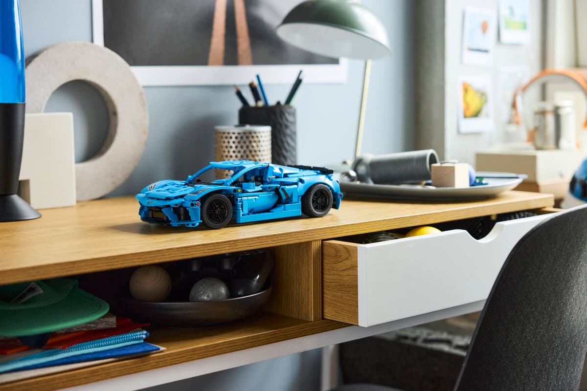 LEGO Technic - Chevrolet Corvette Stingray 42217