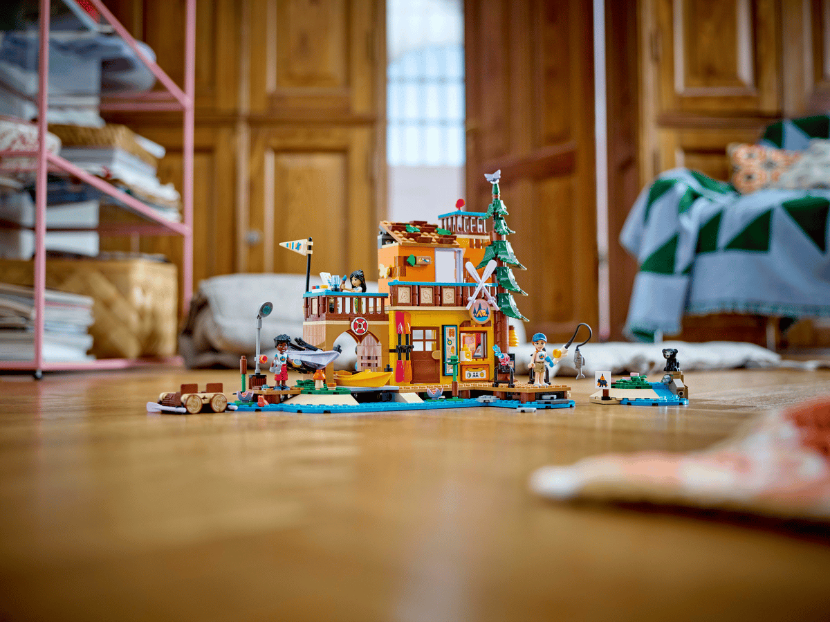 LEGO Friends Avonturenkamp watersporten - 42626