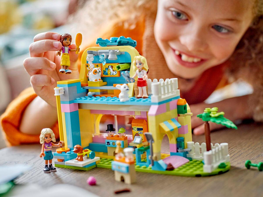 LEGO Friends Winkel met dierenaccessoires - 42650