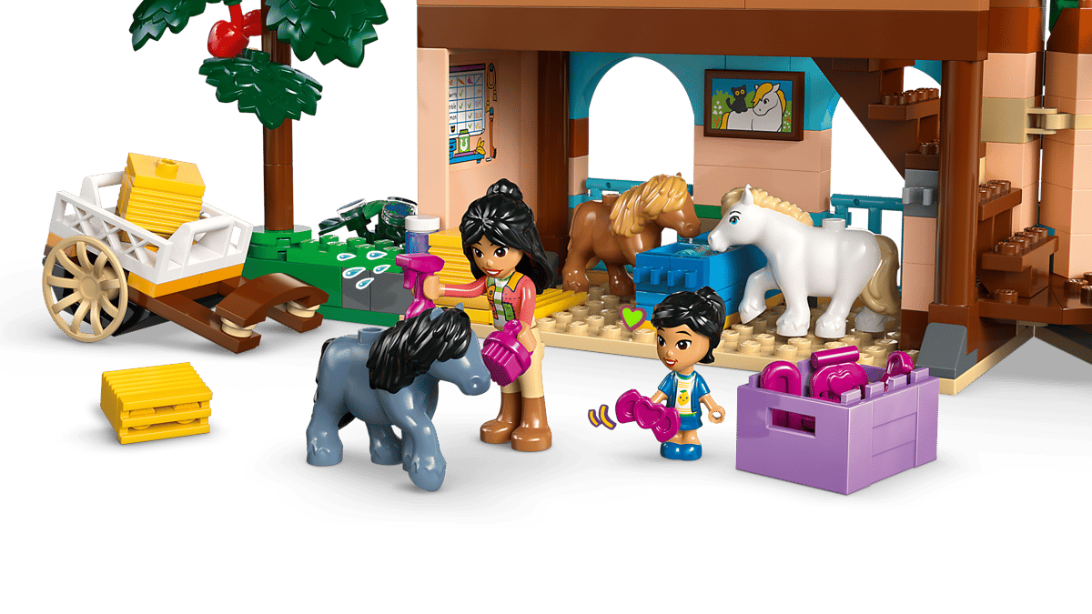 LEGO Friends Ponyboerderij en Stal - 42654
