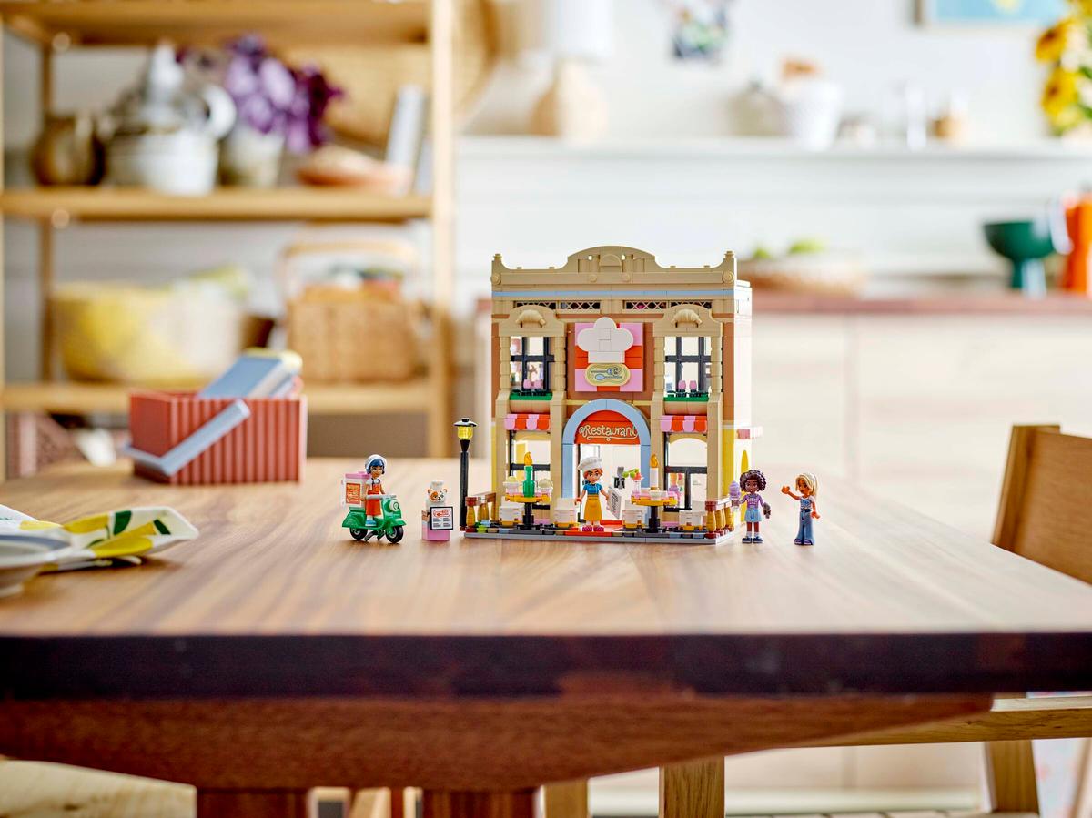 LEGO Friends Restaurant en kookschool - 42655