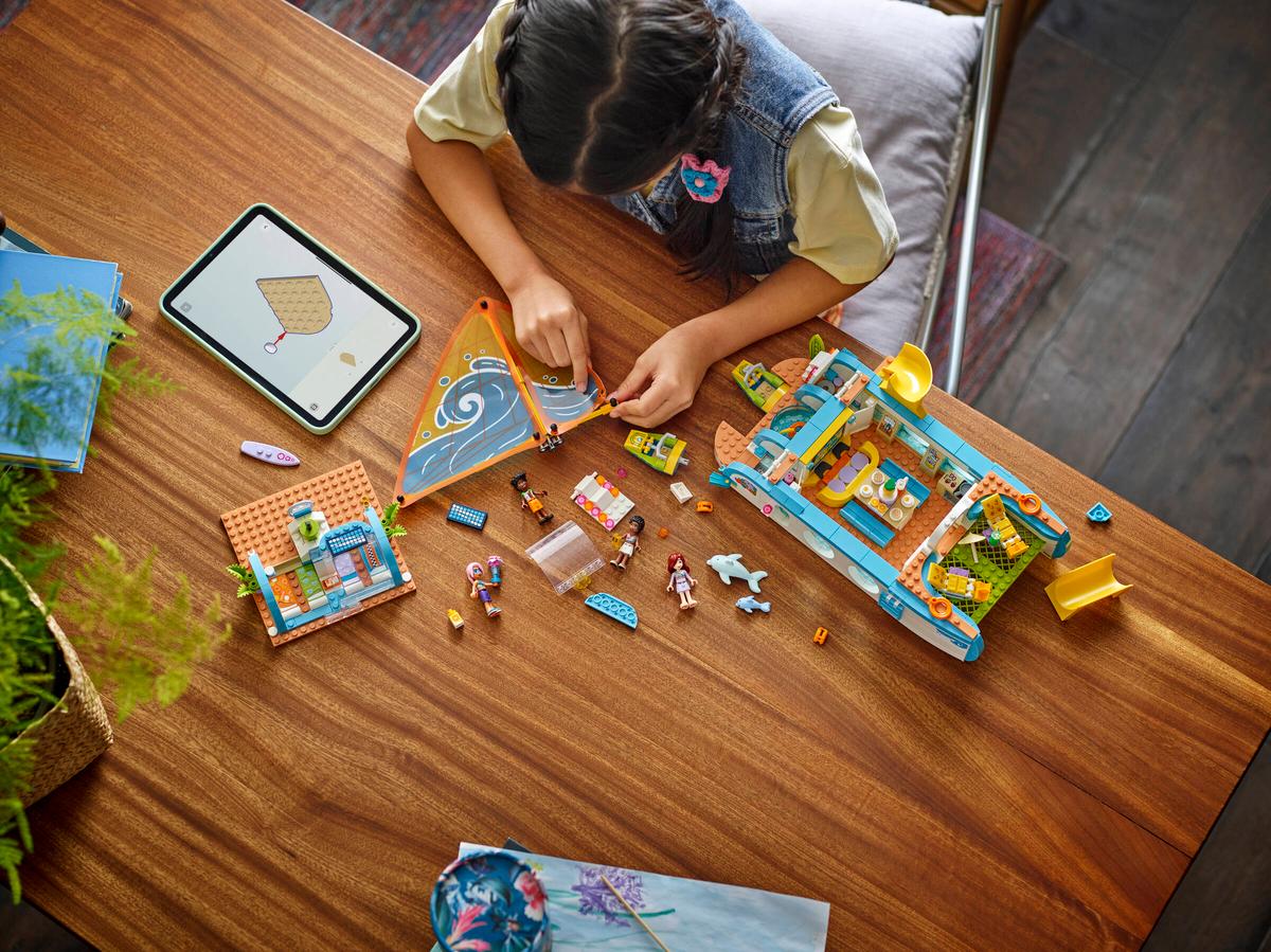 LEGO Friends Avontuurlijke Bootreis - 42664