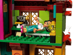 LEGO Disney Het huis van de familie Madrigal - 43202