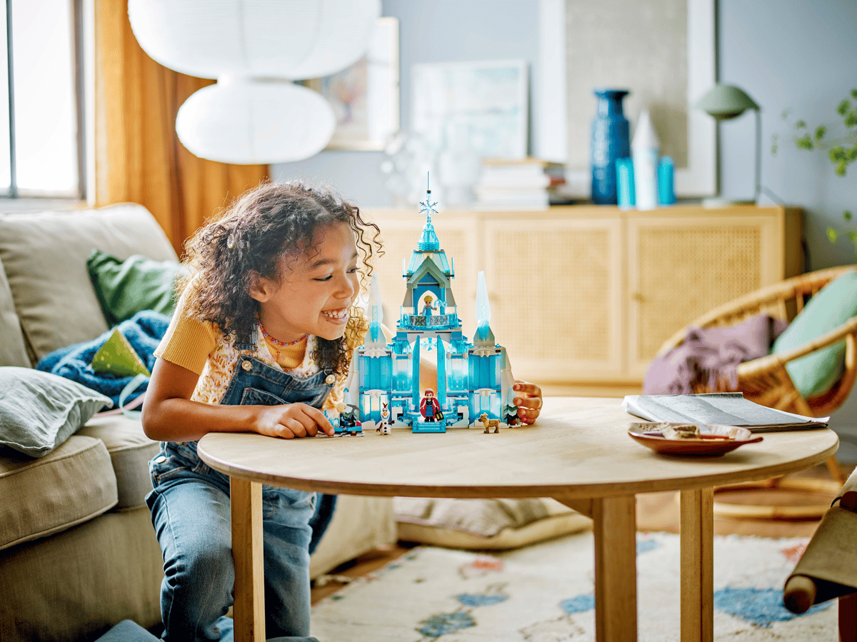 LEGO Disney Frozen Elsa's ijspaleis - 43244