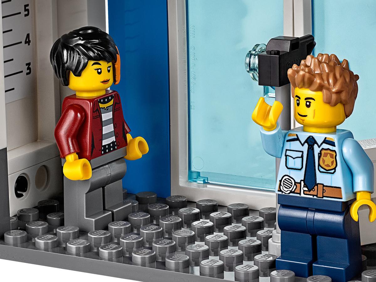 LEGO City Police Station - 60246