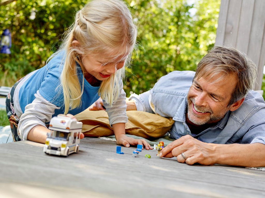 LEGO City Vakantiecamper - 60283