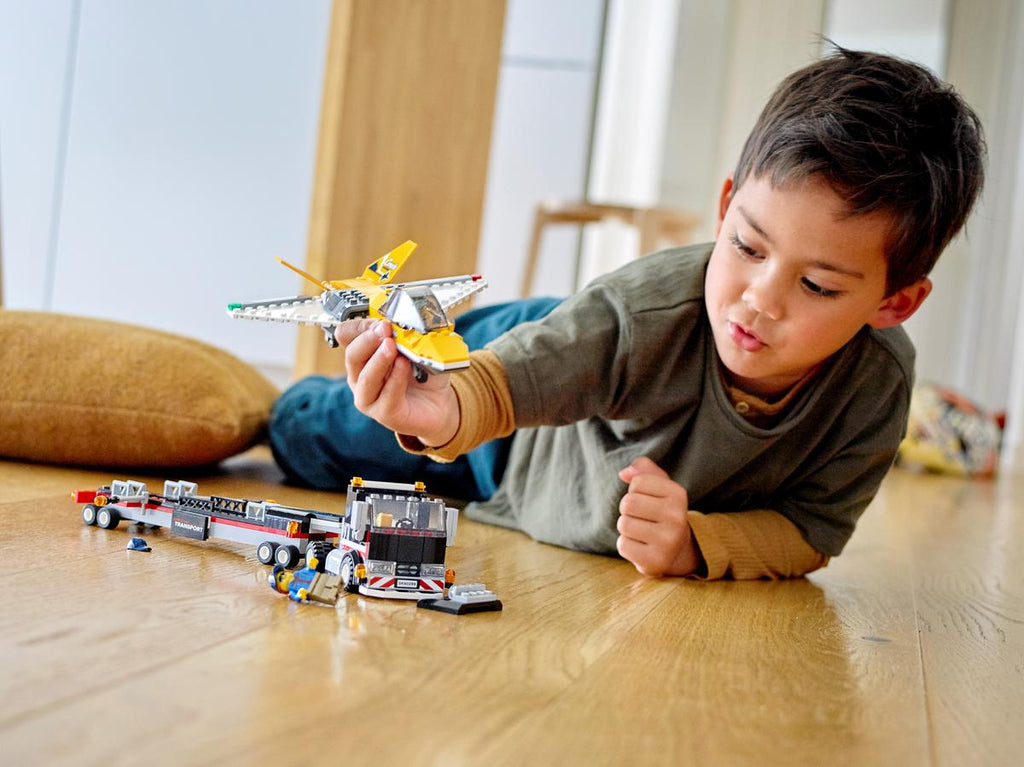 LEGO City Vliegshowjettransport - 60289