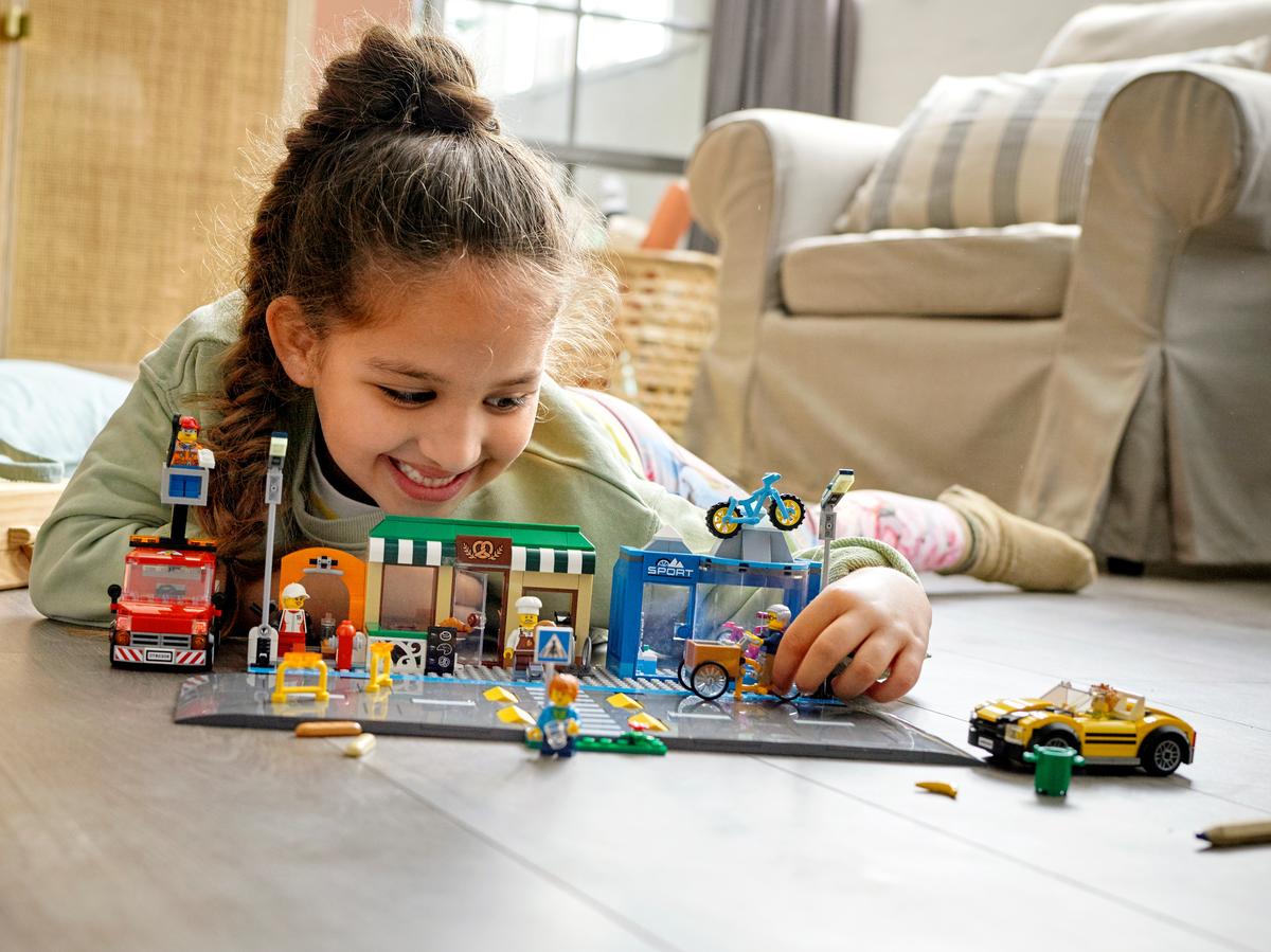 LEGO City Winkelstraat - 60306