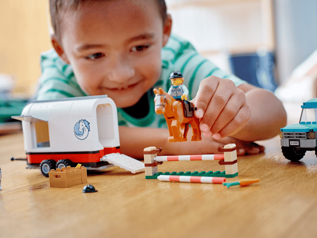 LEGO City Paardentransportvoertuig - 60327