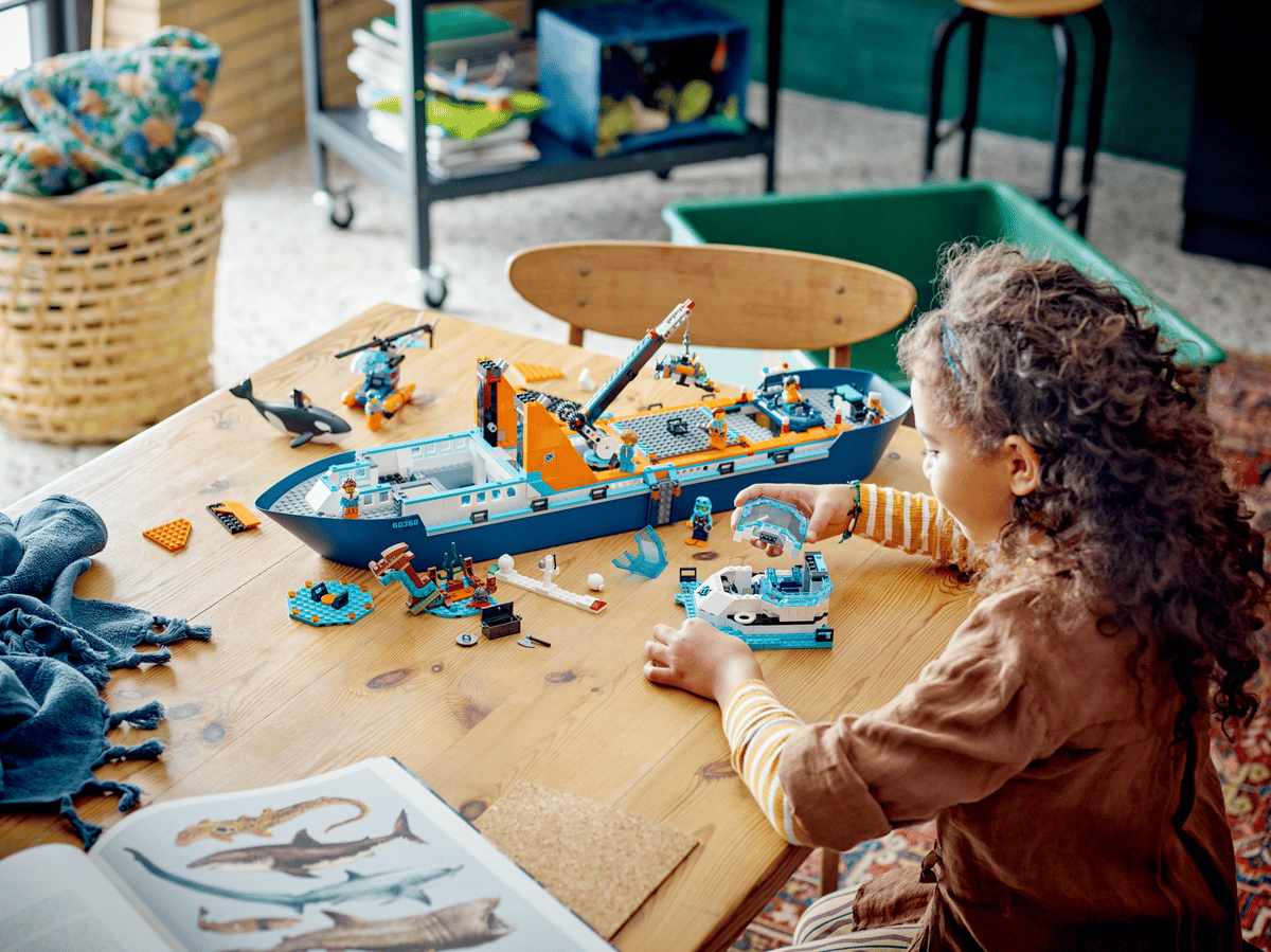 LEGO City Poolonderzoeksschip - 60368