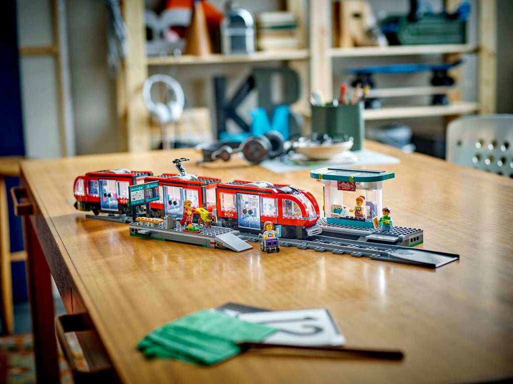 LEGO City Stadstram en station - 60423