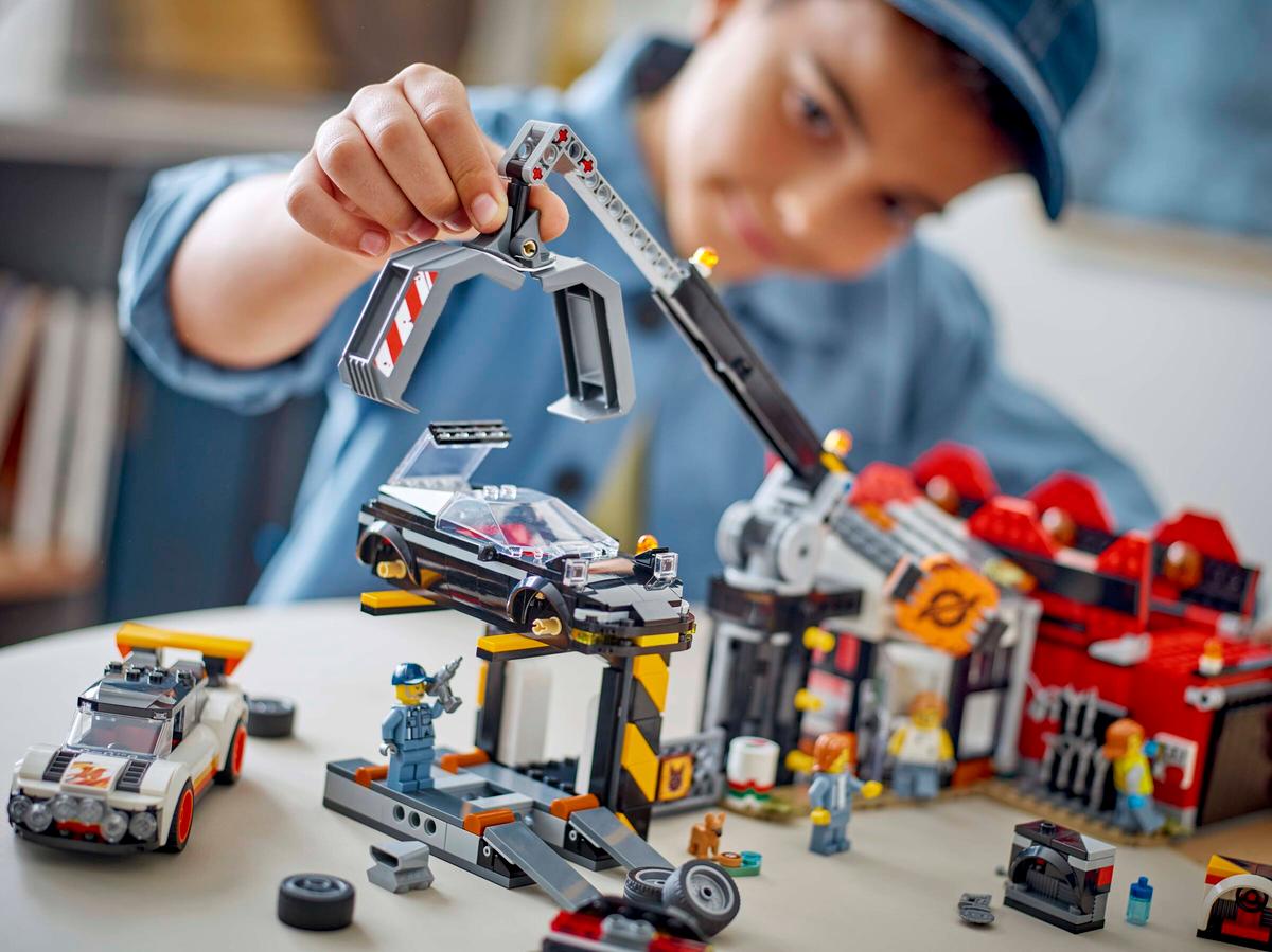 LEGO City Schroothoop met auto's - 60472