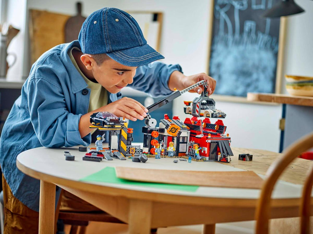 LEGO City Schroothoop met auto's - 60472