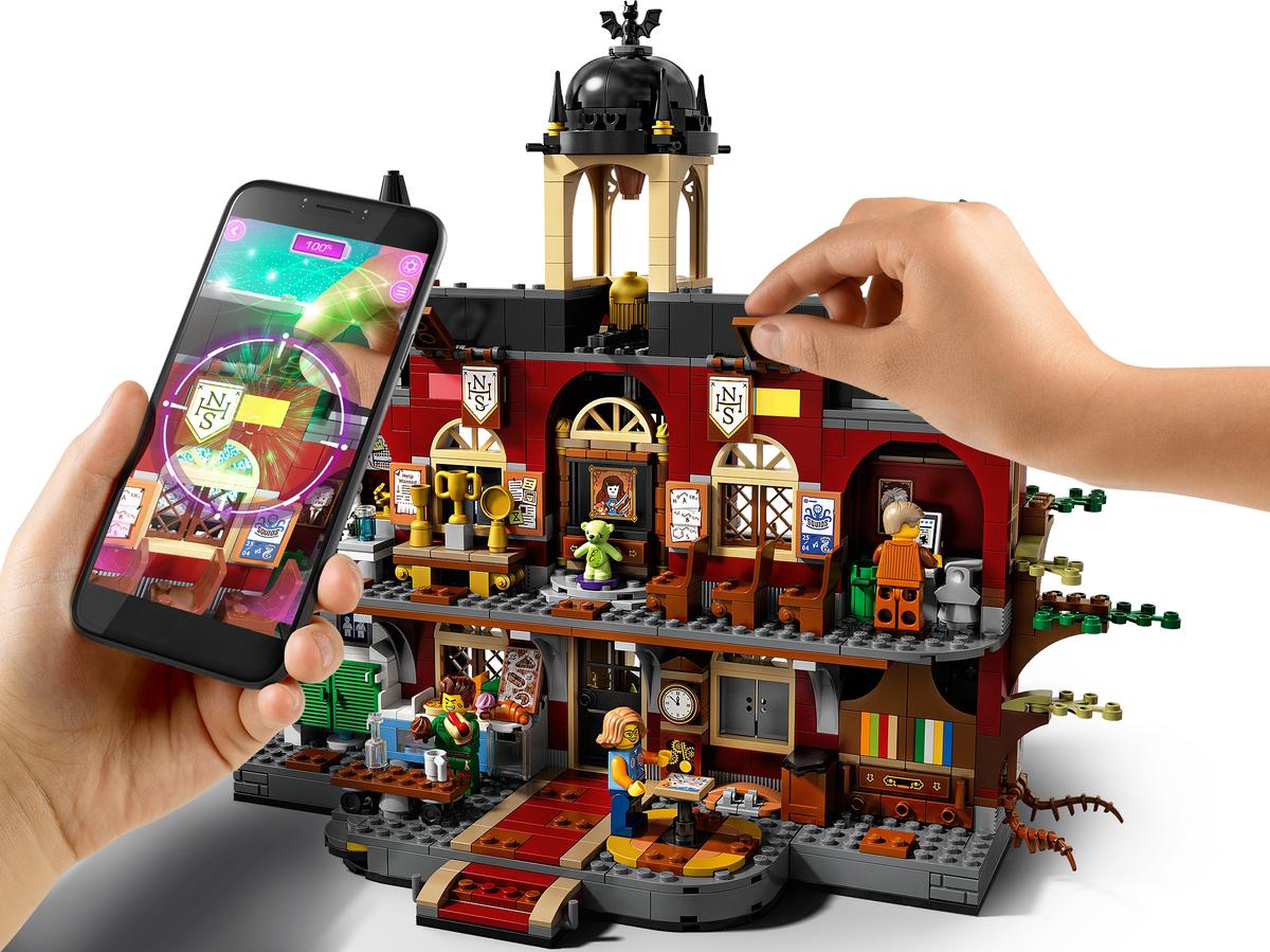 LEGO Hidden Side De Newbury Spookschool - 70425