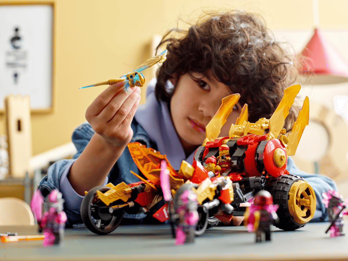 LEGO Ninjago Kai's gouden drakenvoertuig - 71773