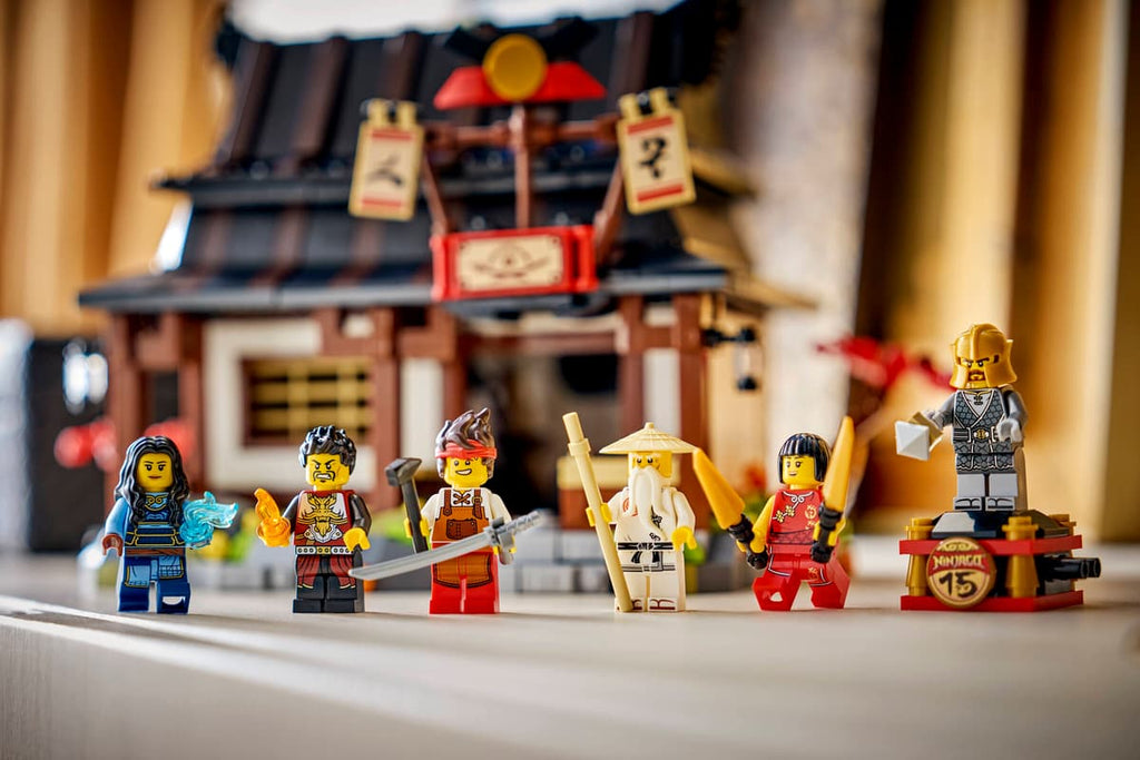 LEGO Ninjago 15-jarig Jubileum: Smederij De Vier Wapens - 71858