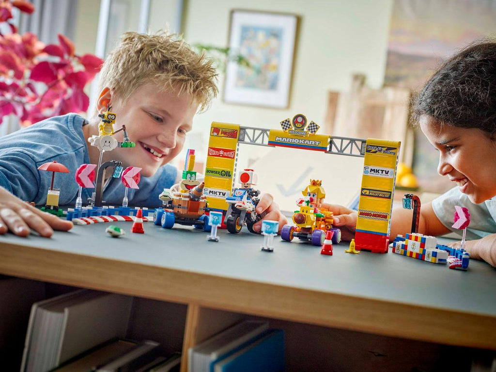 LEGO Super Mario: Mario Kart – Baby Peach en grand prix - 72036