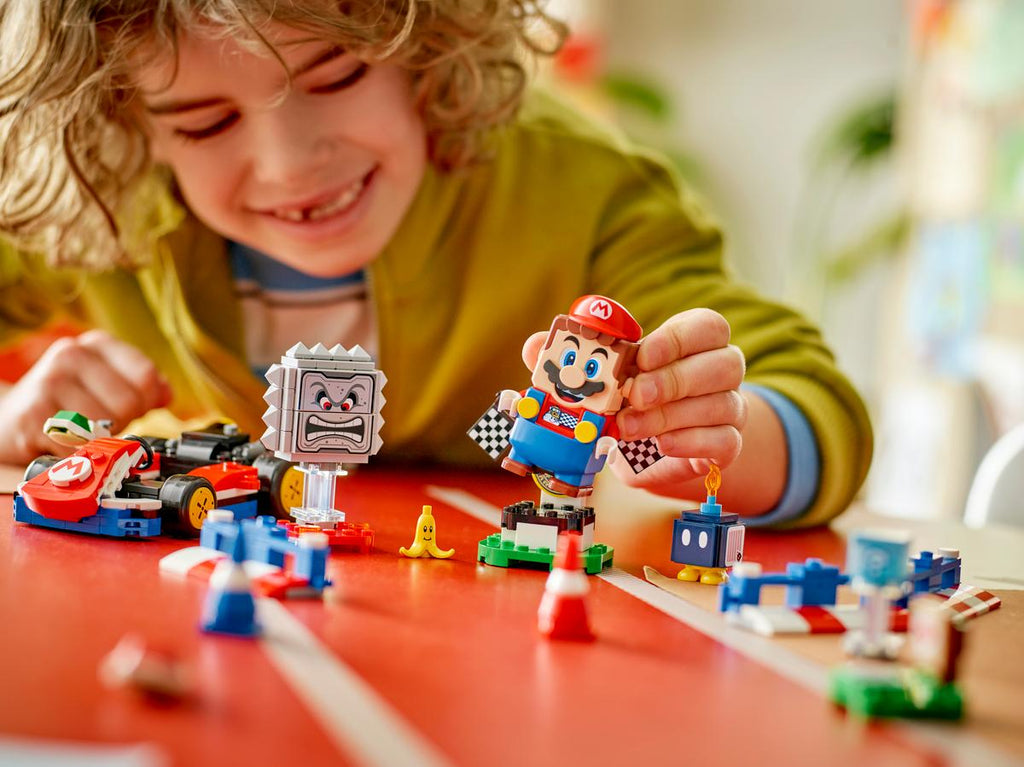 LEGO Super Mario Interactieve LEGO Mario en standaardkart - 72043