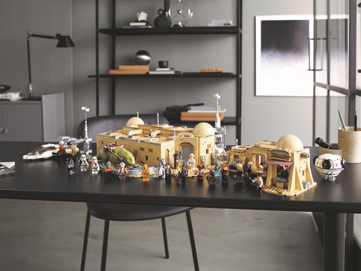 LEGO Star Wars Mos Eisley Cantina - 75290