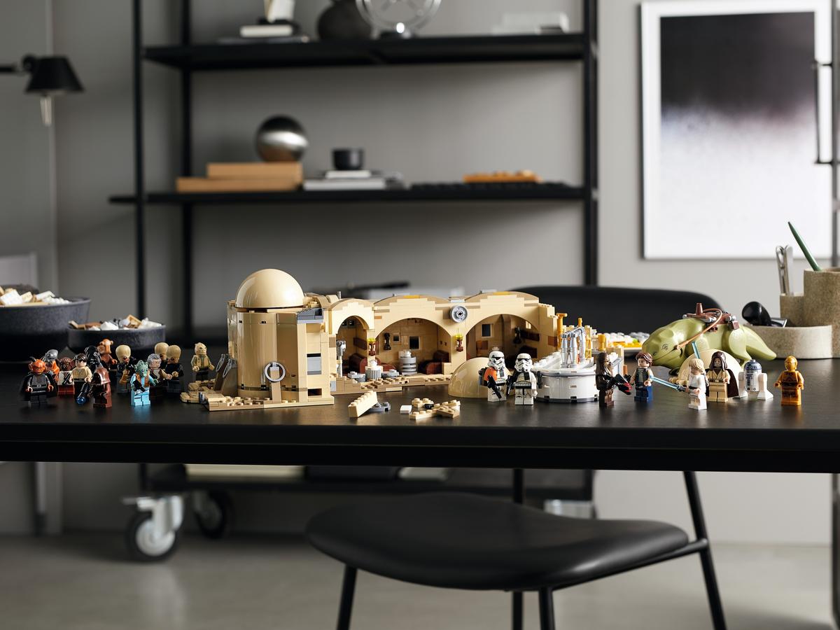 LEGO Star Wars Mos Eisley Cantina - 75290