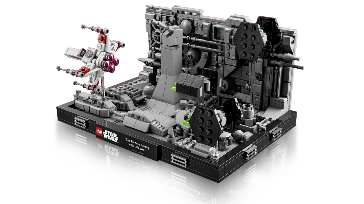 LEGO Star Wars Death Star Trench Run diorama - 75329