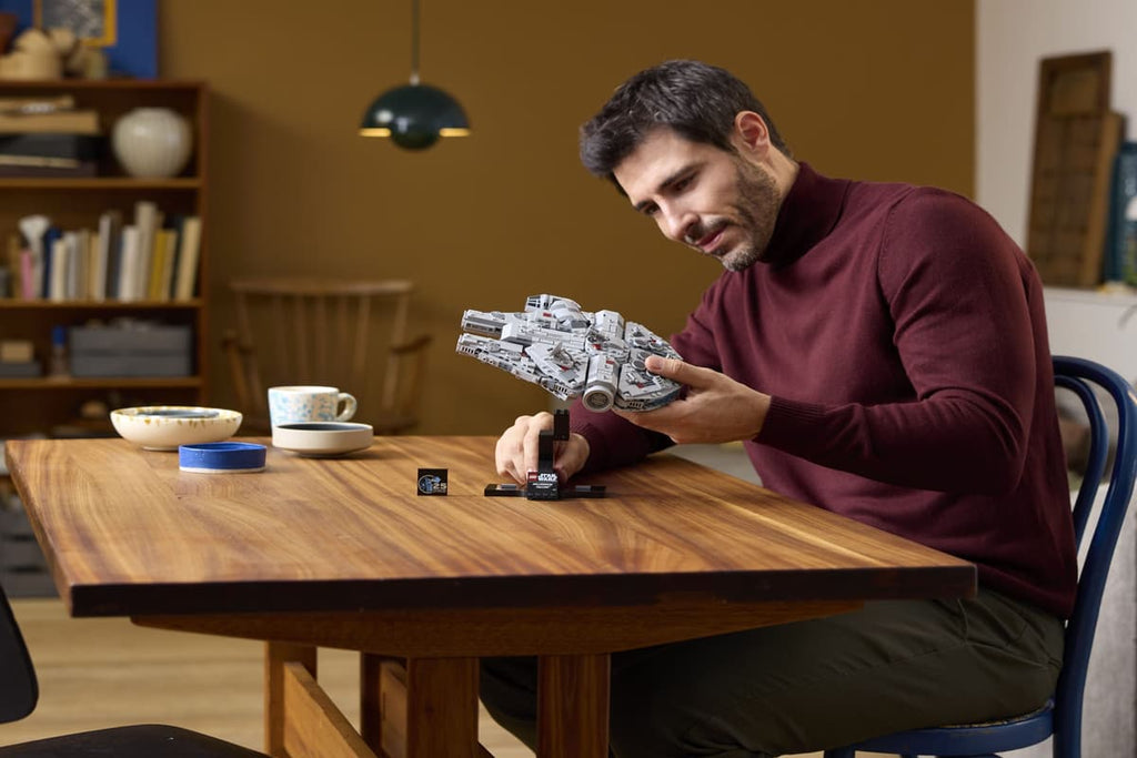 LEGO Star Wars Millennium Falcon -75375