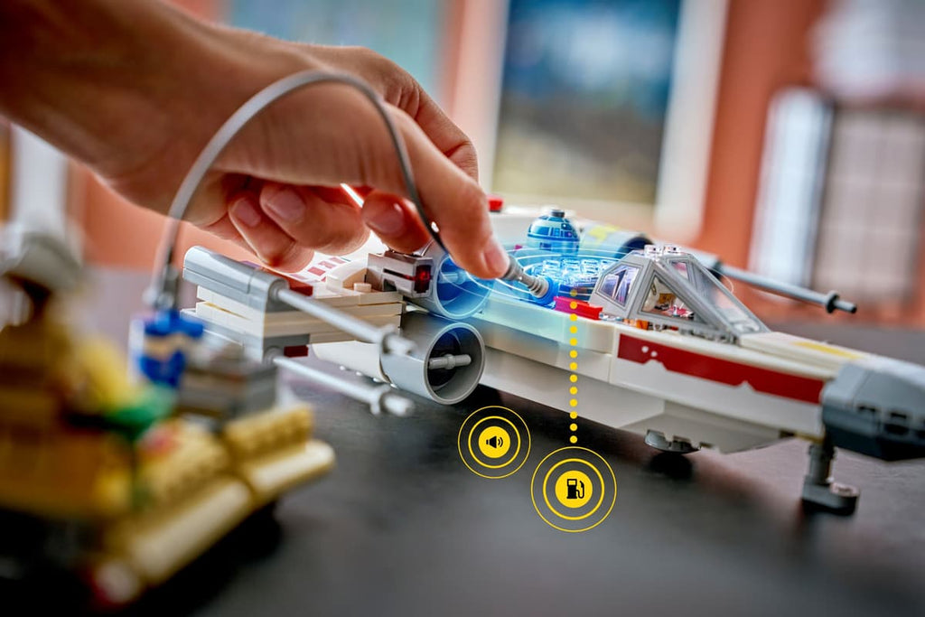 LEGO Star Wars SMART Play: Luke's Red Five X-Wing - 75423