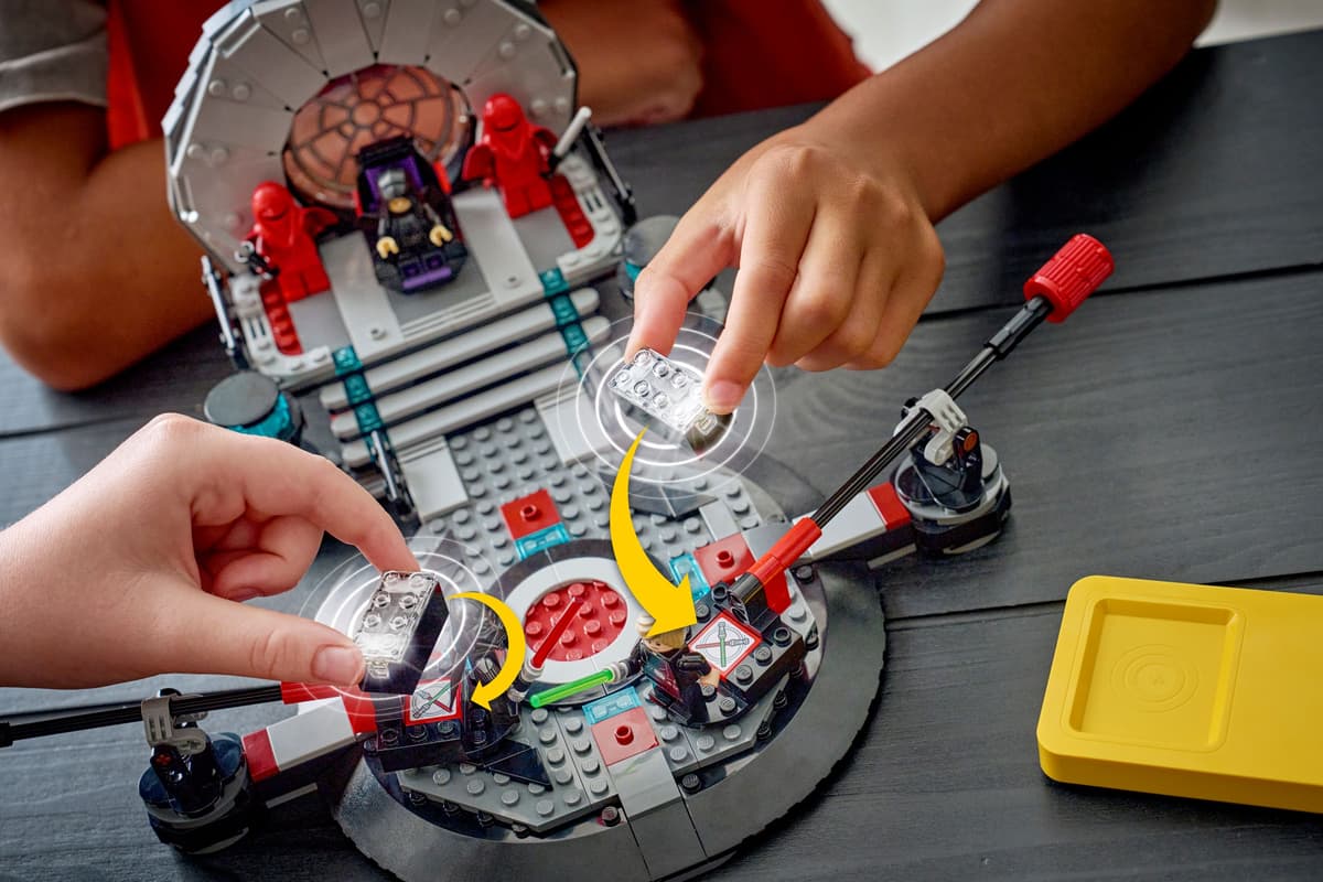 LEGO Star Wars SMART Play: Troonzaalduel en A-wing - 75427