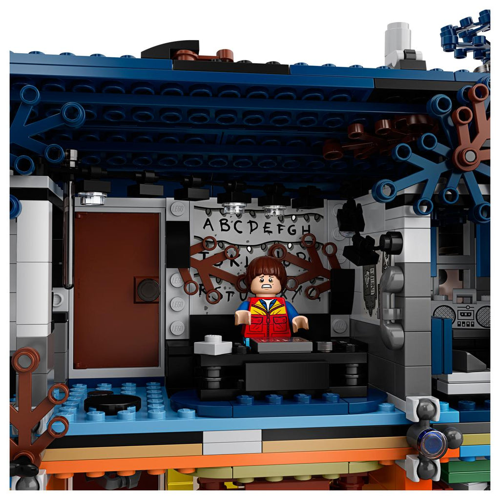 LEGO Stranger Things: The Upside Down 75810