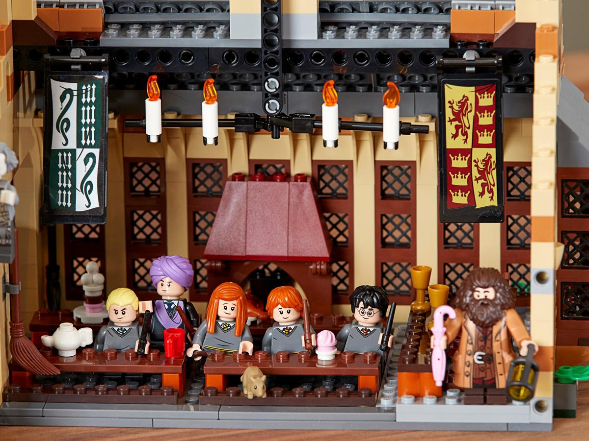LEGO Harry Potter De Grote Zaal van Zweinstein - 75954