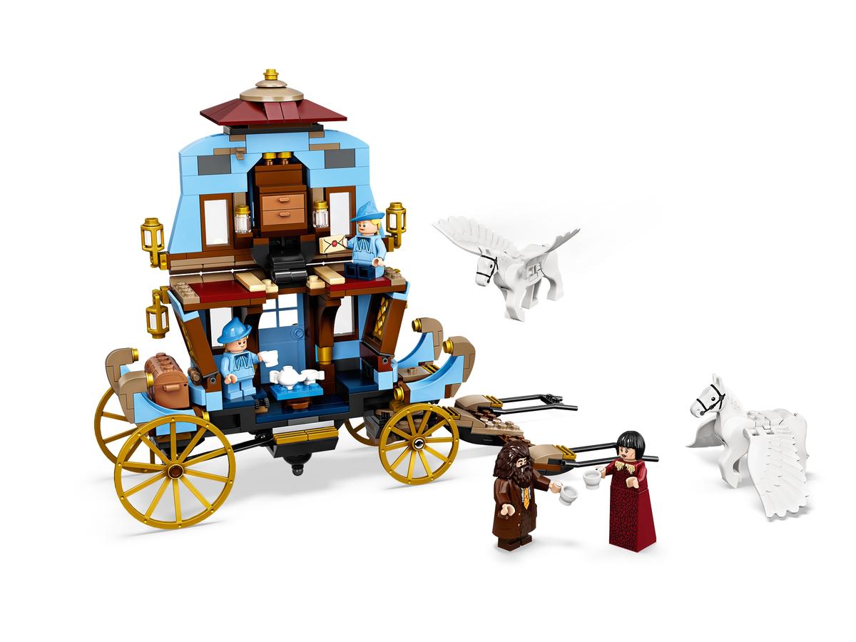 LEGO Harry Potter De koets van Beauxbatons: aankomst bij Zweinstein - 75958