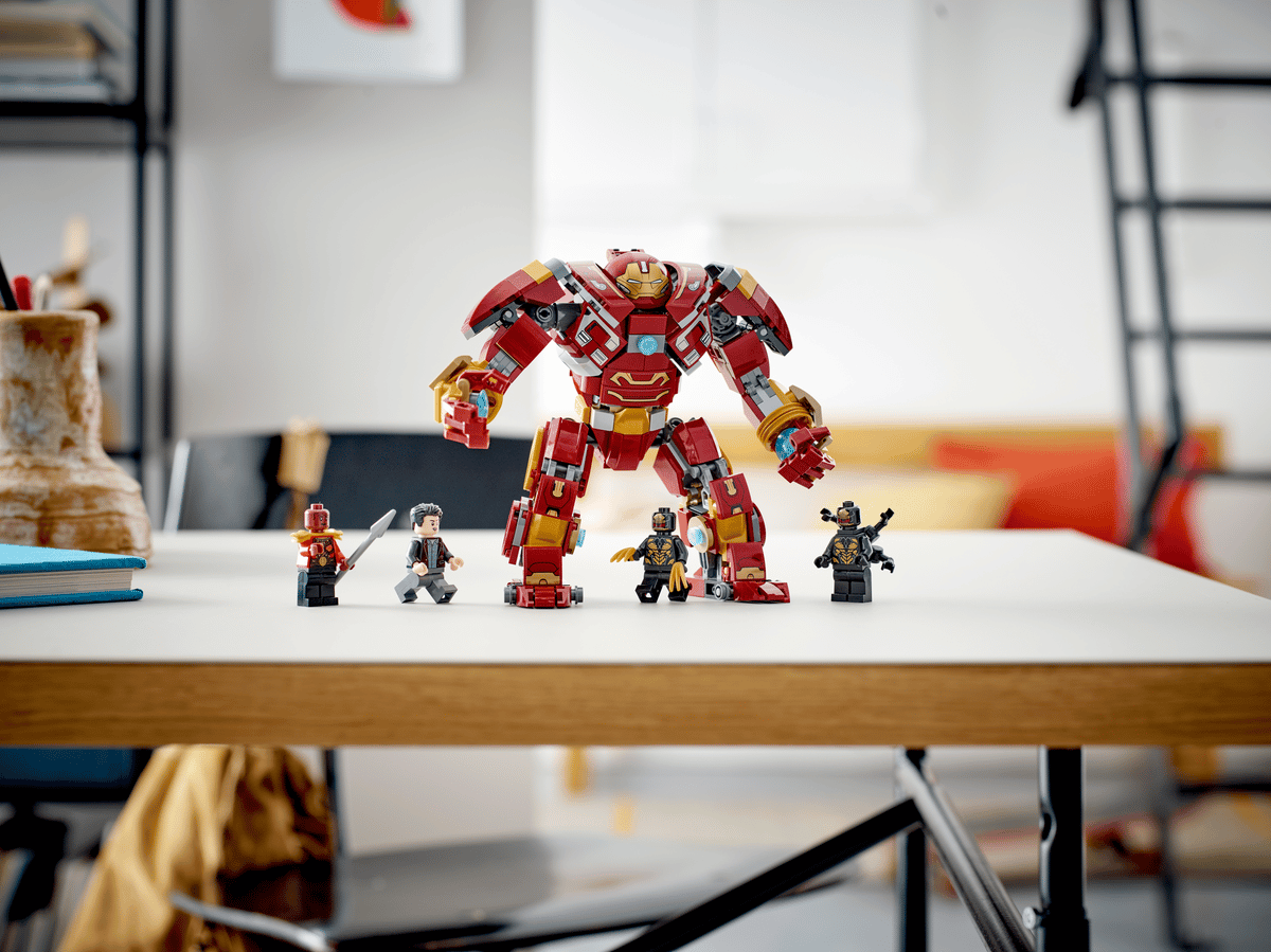 LEGO Marvel De Hulkbuster: De slag om Wakanda - 76247