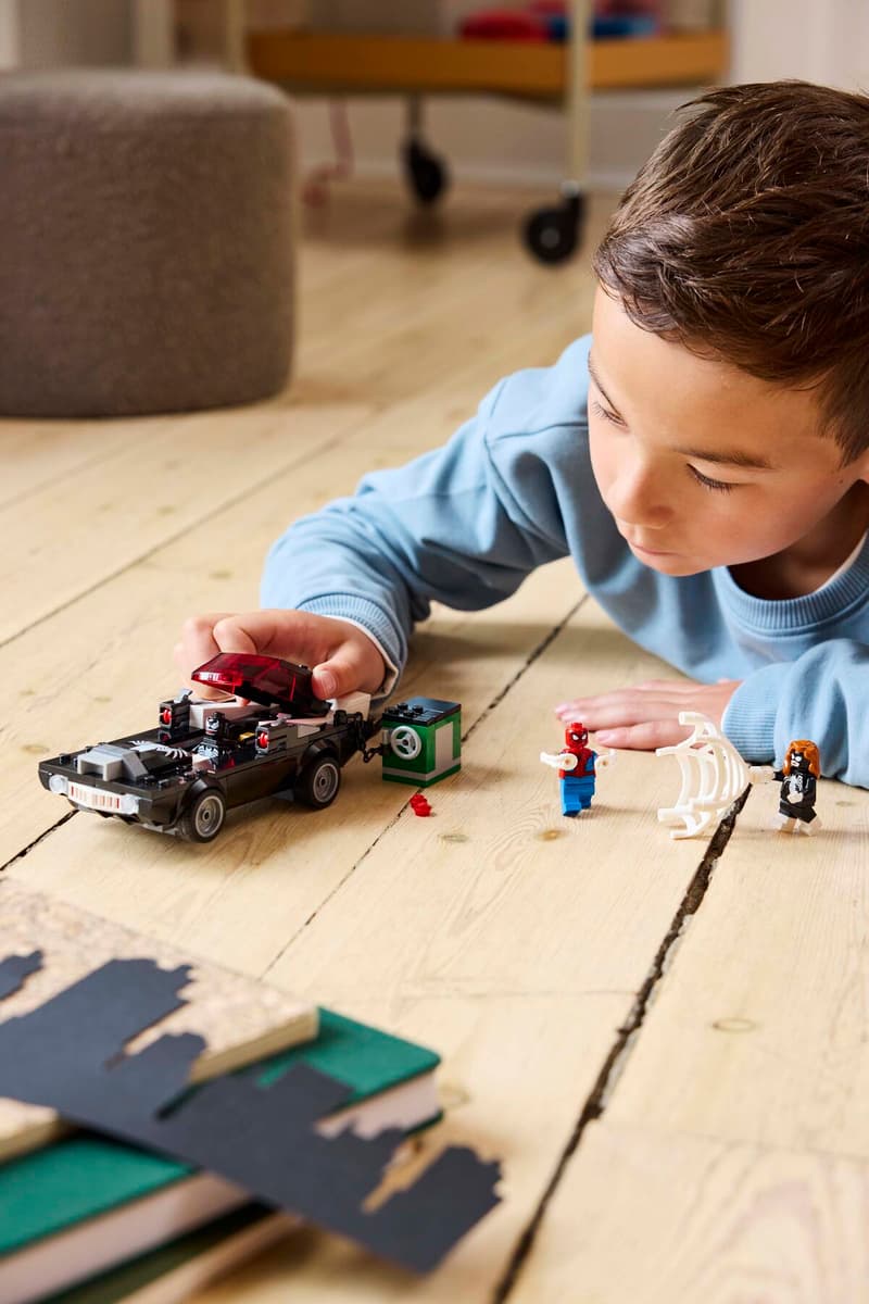 LEGO Marvel Spider-Man vs. Venoms klassieke auto - 76309