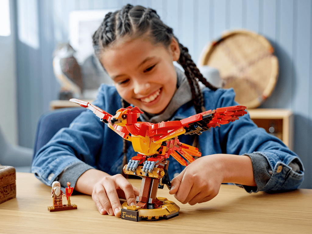 LEGO Harry Potter Felix, de feniks van Perkamentus - 76394
