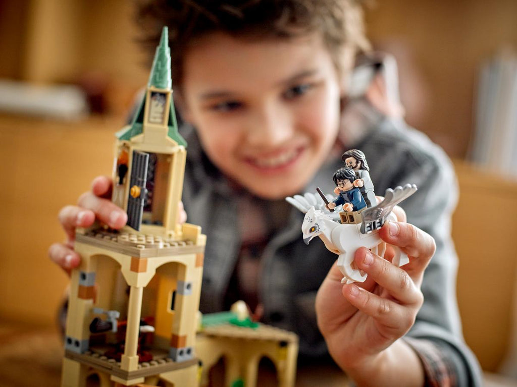 LEGO Harry Potter Zweinstein Binnenplaats: Sirius’ redding - 76401
